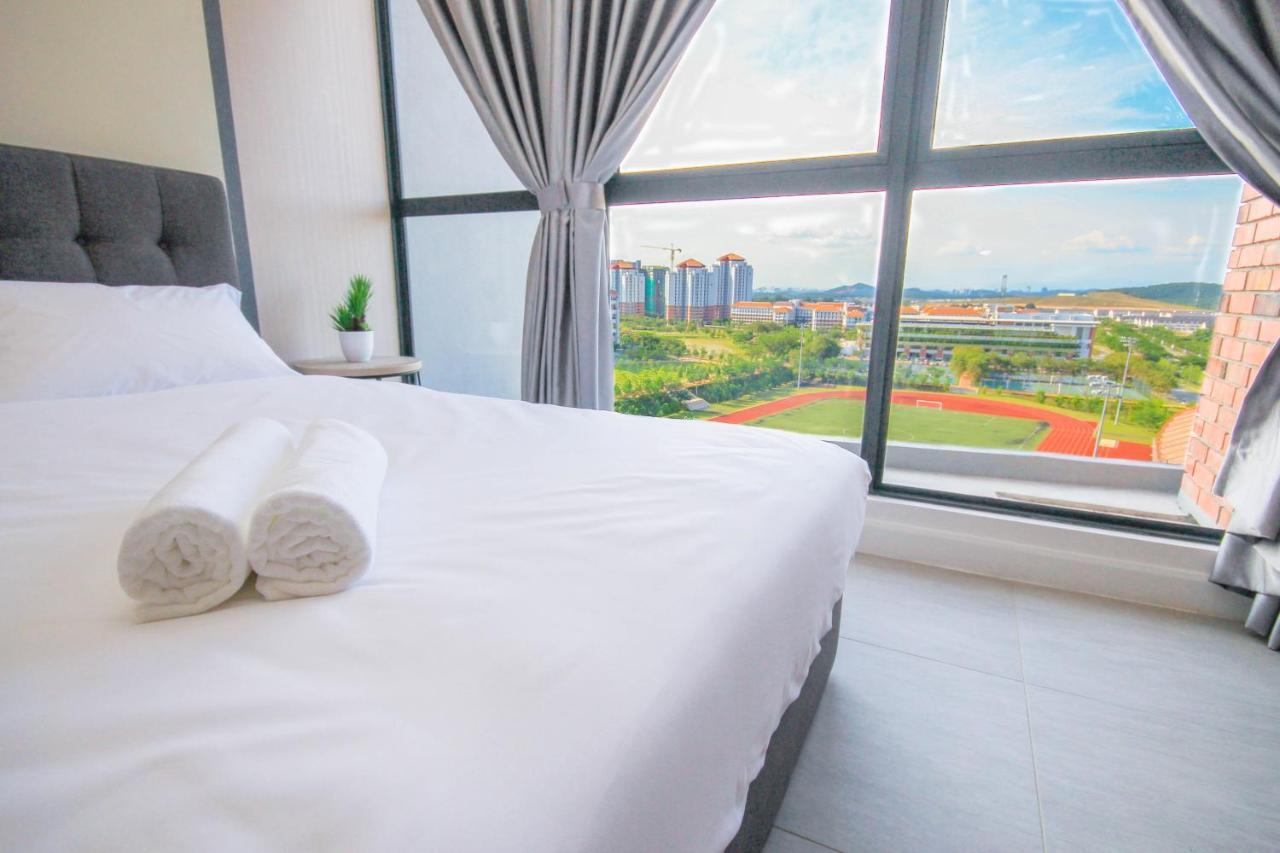 Bell Suites By Salaam Suites, Sepang Extérieur photo